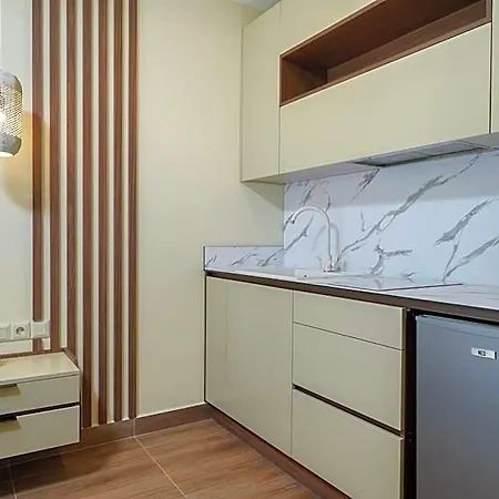 Brothers Seaview 4* لايميناس