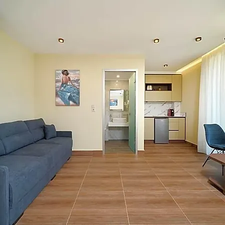 فندق Brothers Seaview لايميناس
